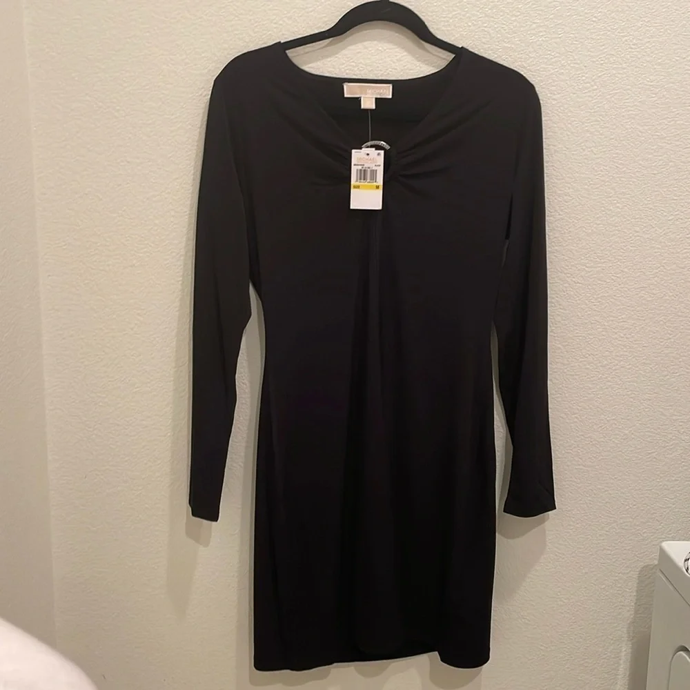 NWT MICHAEL Michael Kors Women’s Long Sleeve Center Ring Cutout Dress Black M‌‌‌ - Picture 4 of 8